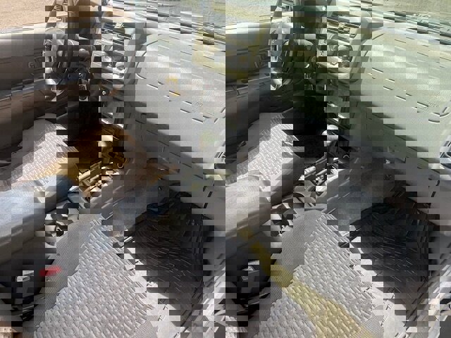 Used 2001 Nissan Xterra SE image 12