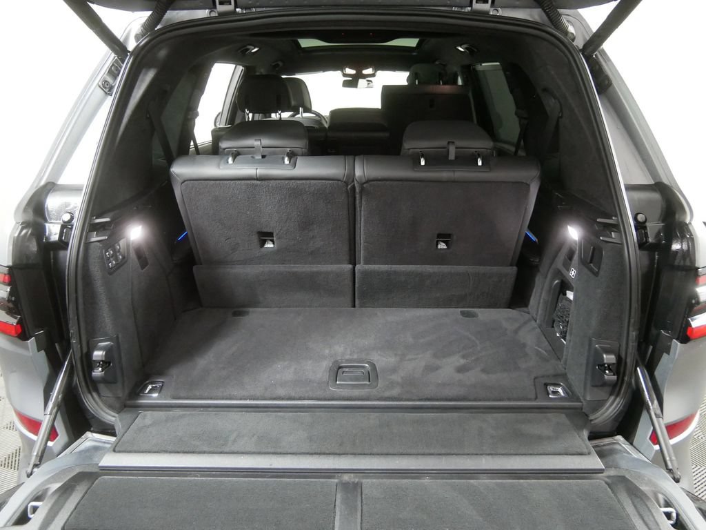 Used 2024 BMW X7 M60i AWD/4WD image 6