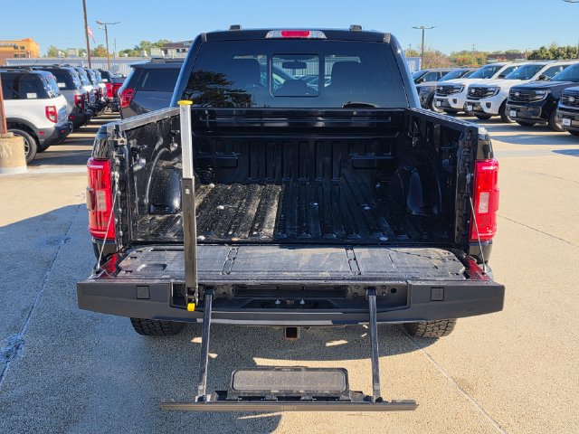 Used 2022 Ford F150 XLT w/ Equipment Group 302A High AWD/4WD image 7