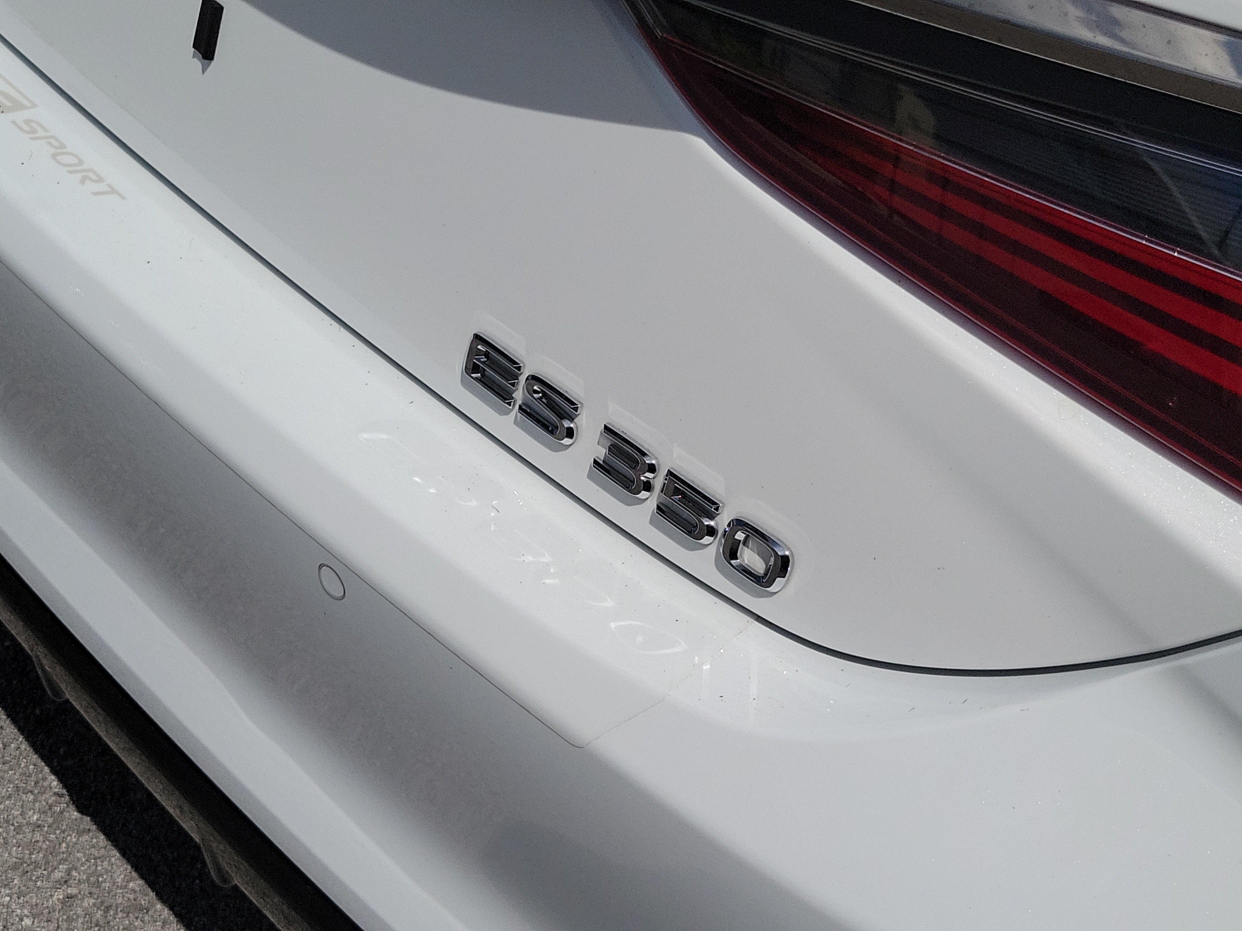 Certified 2024 Lexus ES 350 F Sport w/ Accessory Package (Z2) FWD image 7