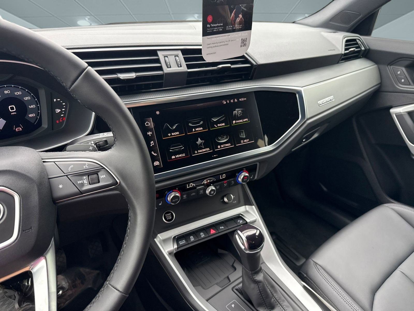 New 2025 Audi Q3 2.0T Premium image 29