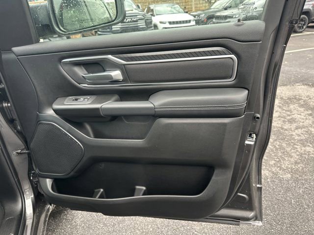 New 2026 RAM 1500 4x4 Crew Cab image 16