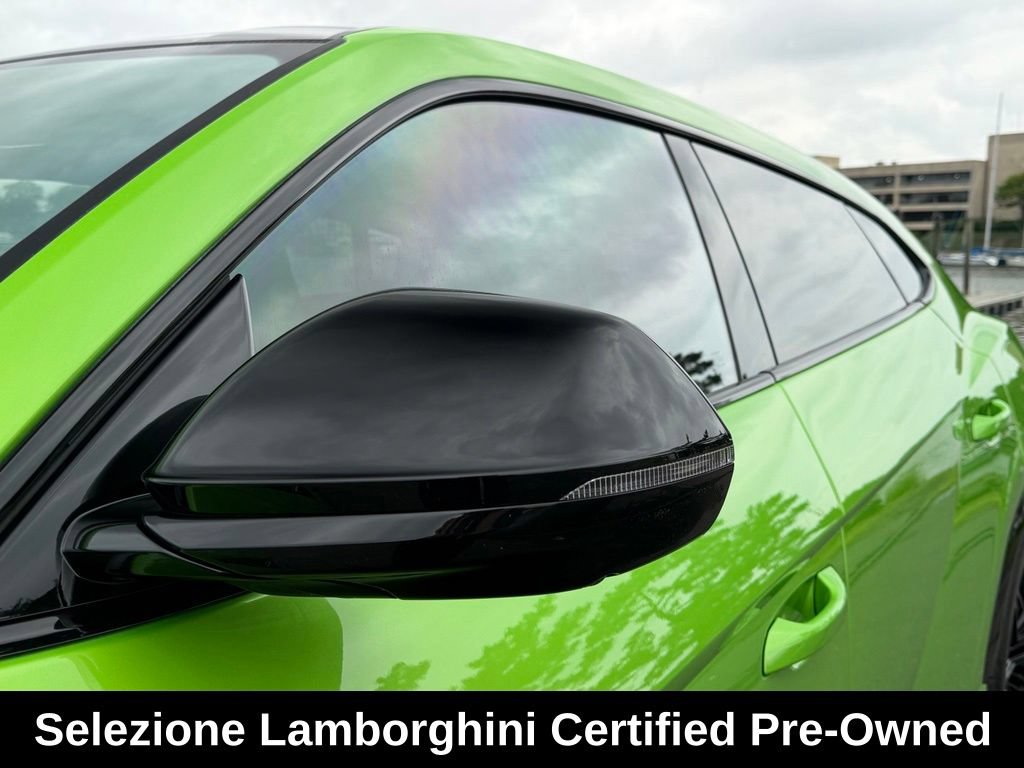 Used 2025 Lamborghini Urus SE AWD/4WD image 11