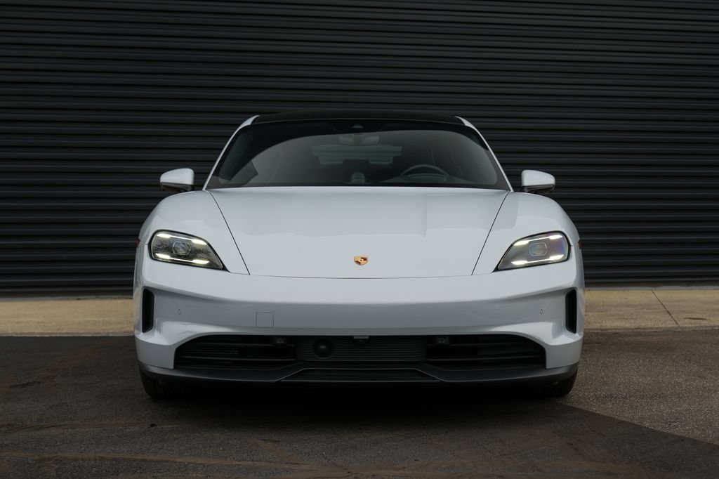 Certified 2025 Porsche Taycan 4S AWD/4WD image 6