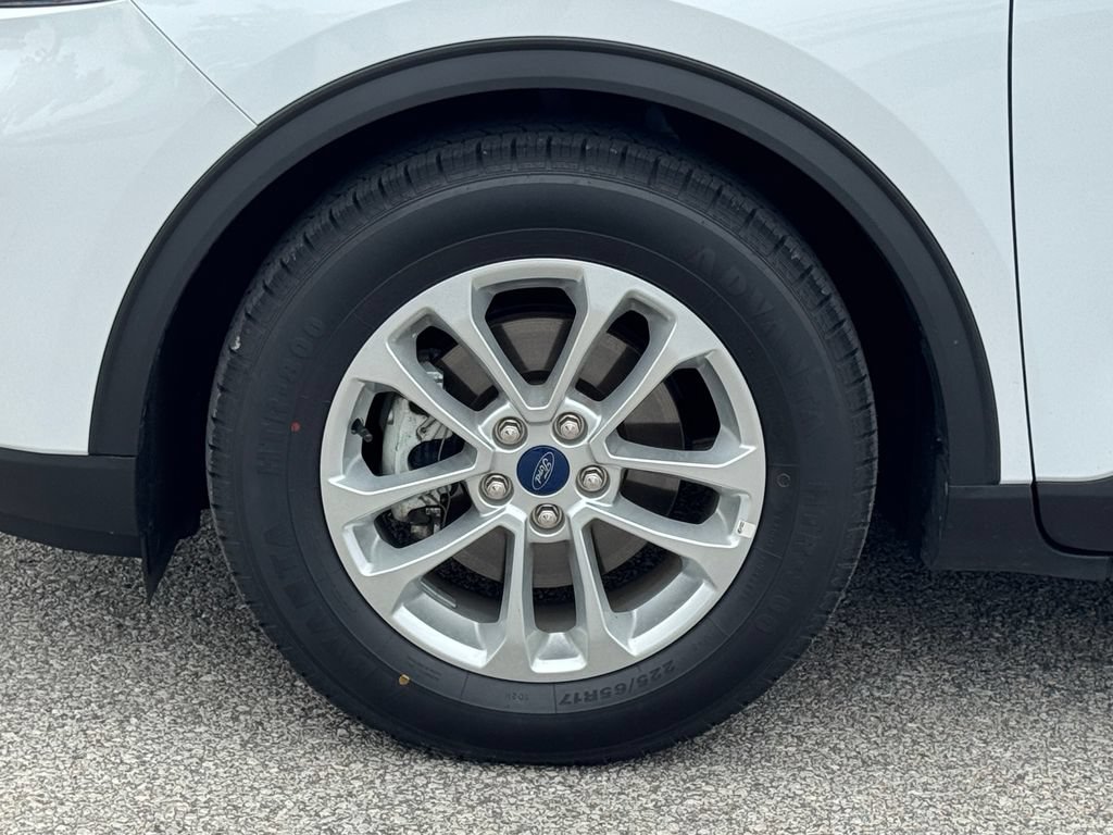 Used 2022 Ford Escape SE w/ Convenience Package FWD image 39