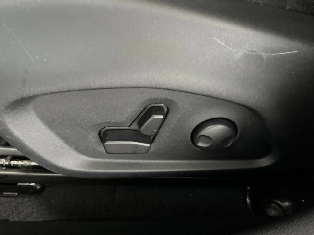 Used 2023 Jeep Compass Limited AWD/4WD image 22