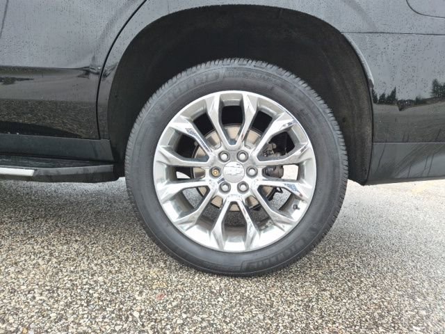 Used 2022 Chevrolet Tahoe LT w/ Luxury Package AWD/4WD image 9