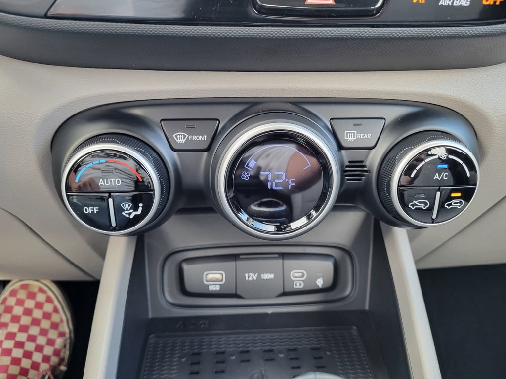 New 2026 Hyundai Venue SEL FWD image 21
