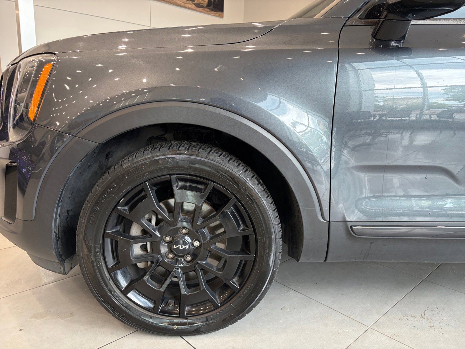 Used 2022 Kia Telluride SX w/ SX Prestige Package AWD/4WD image 10