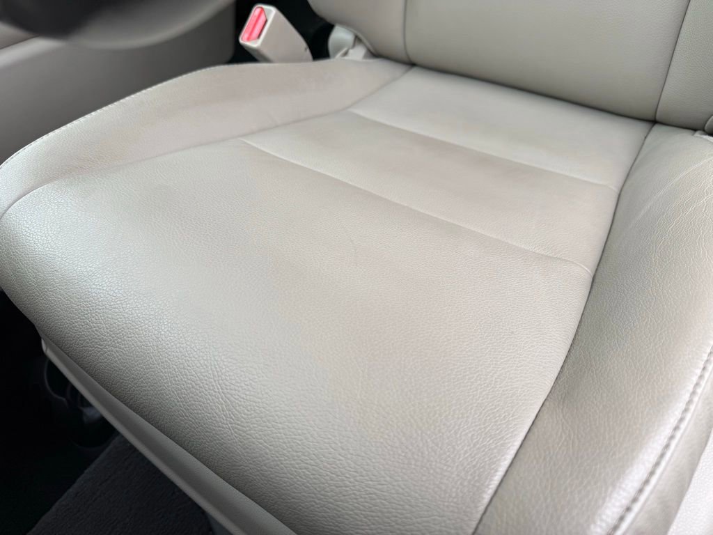 Used 2014 Honda Odyssey EX-L image 23