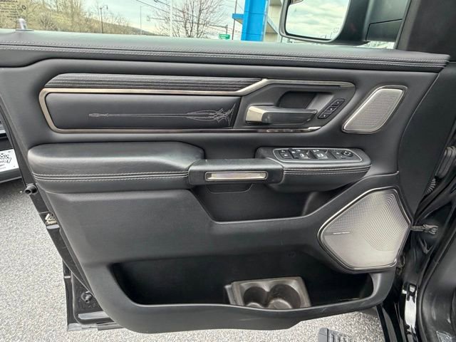 Used 2020 RAM 1500 Limited w/ Black Appearance Package image 30
