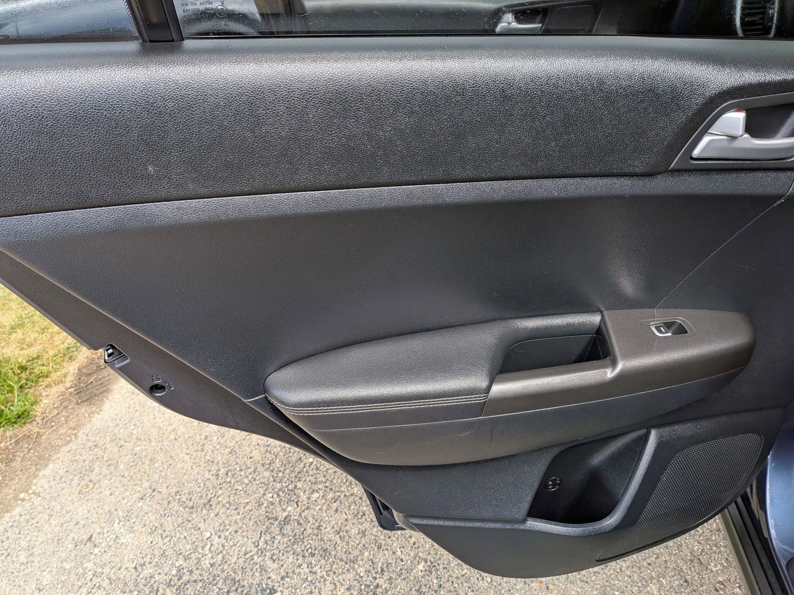 Used 2021 Kia Sportage LX FWD image 16