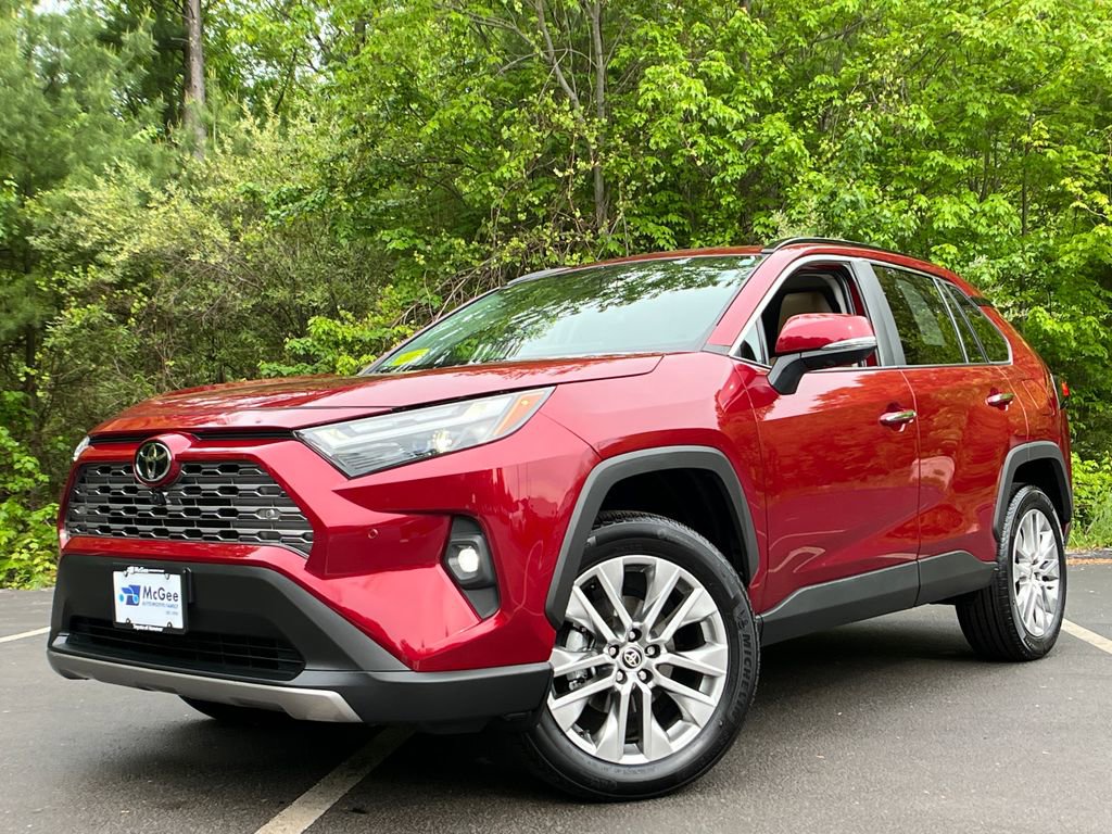 Used 2025 Toyota RAV4 Limited w/ Advanced Technology Package AWD/4WD 360° Tour