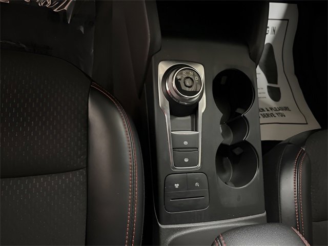 Used 2024 Ford Escape ST-Line image 12
