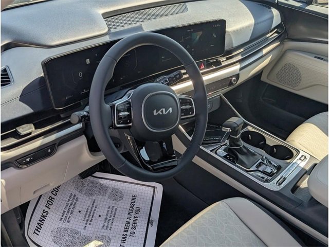 New 2026 Kia Carnival SX image 10