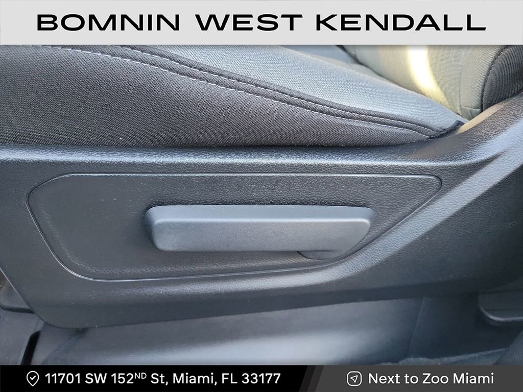 Used 2023 RAM 1500 Big Horn image 9