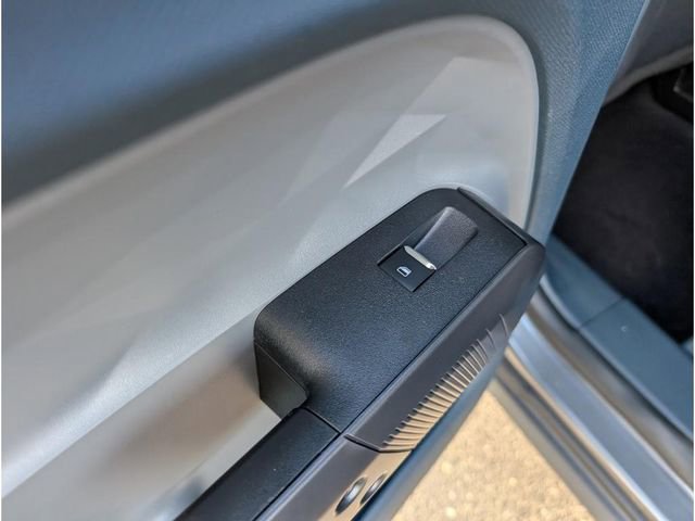 New 2025 Ford Maverick XL w/ 4K Tow Package image 13