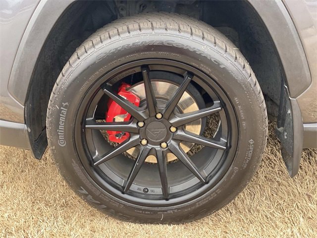 Used 2019 Toyota RAV4 XLE image 12