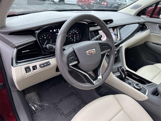 Used 2021 Cadillac XT6 Premium Luxury image 17
