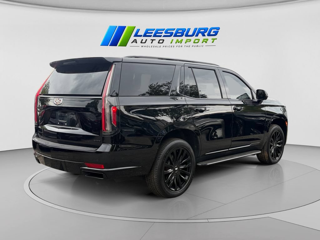 Used 2021 Cadillac Escalade Premium Luxury w/ Driver Assist Tech Package AWD/4WD image 5