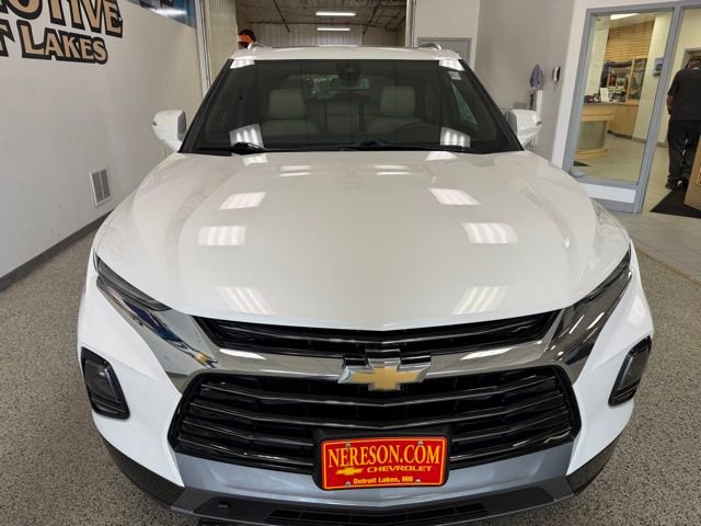 Used 2022 Chevrolet Blazer Premier w/ Enhanced Convenience Package AWD/4WD image 3