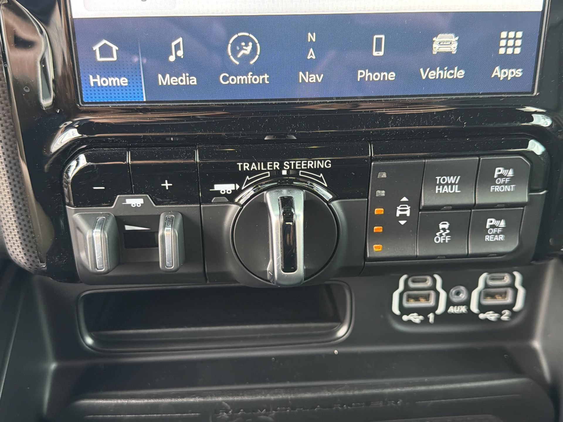 Used 2022 RAM 1500 Limited AWD/4WD image 10