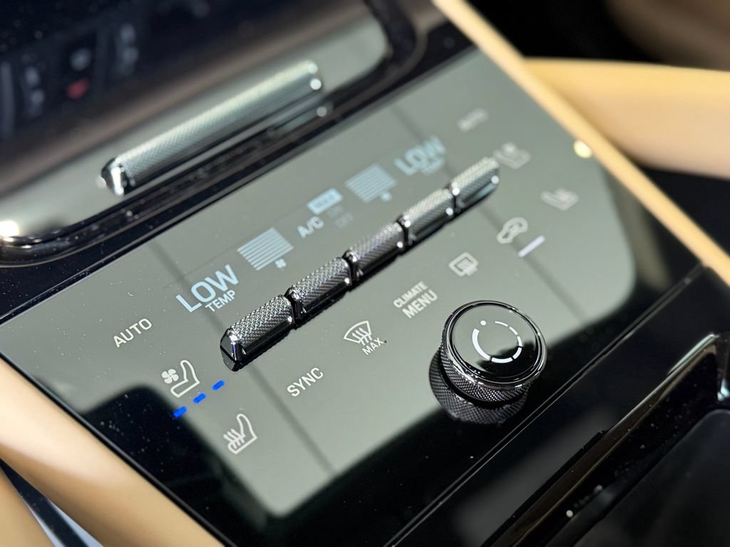 New 2026 Porsche Cayenne S AWD/4WD image 19