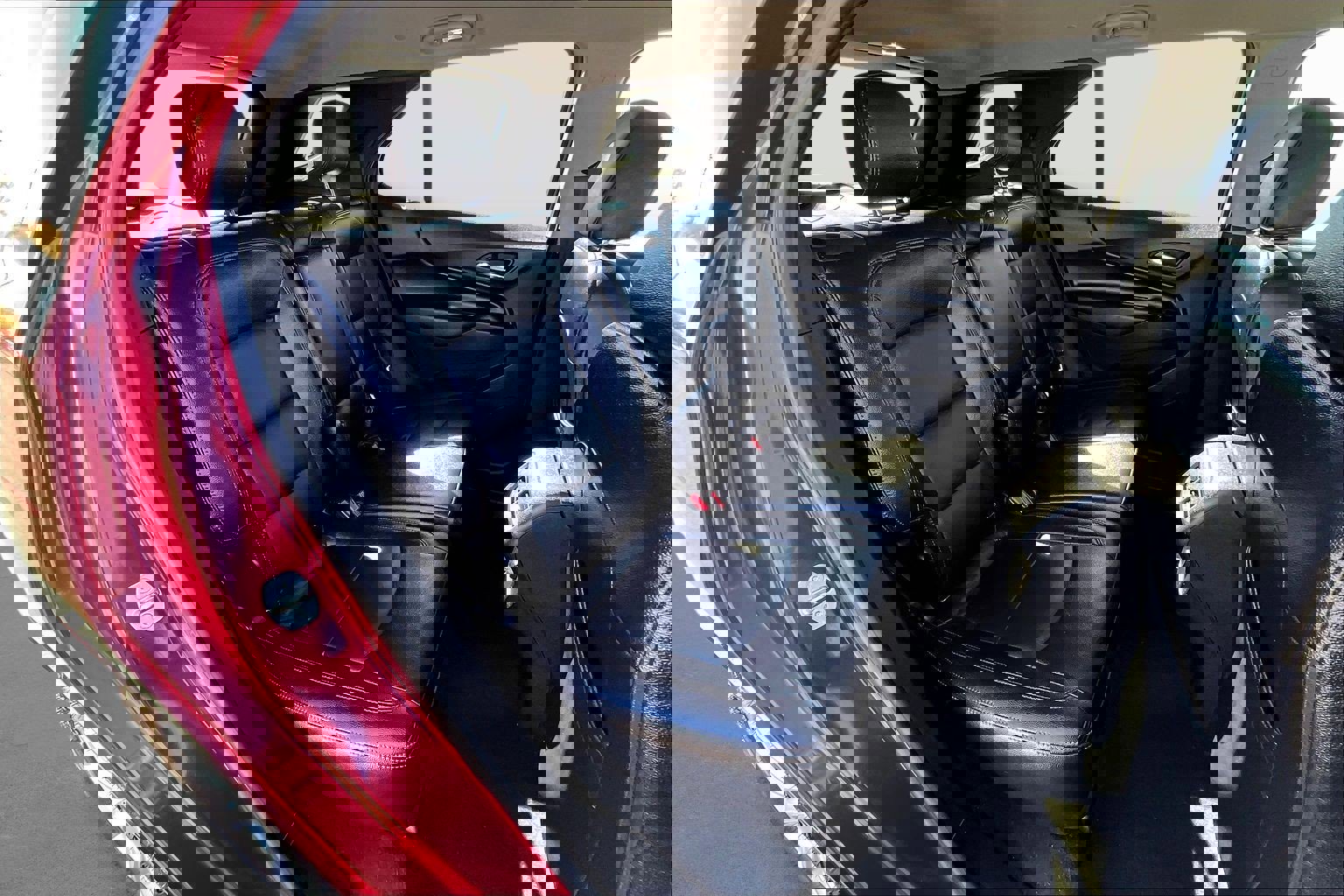 Used 2018 Chevrolet Equinox LT image 26