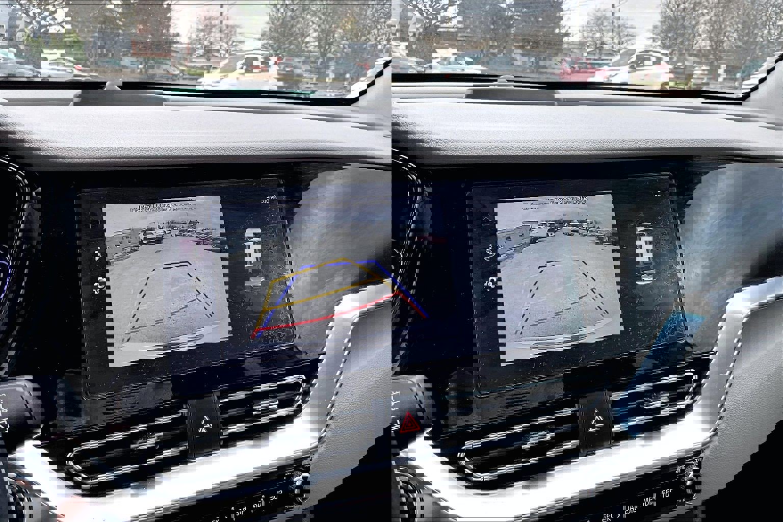 Used 2020 Kia Niro EX Premium image 30