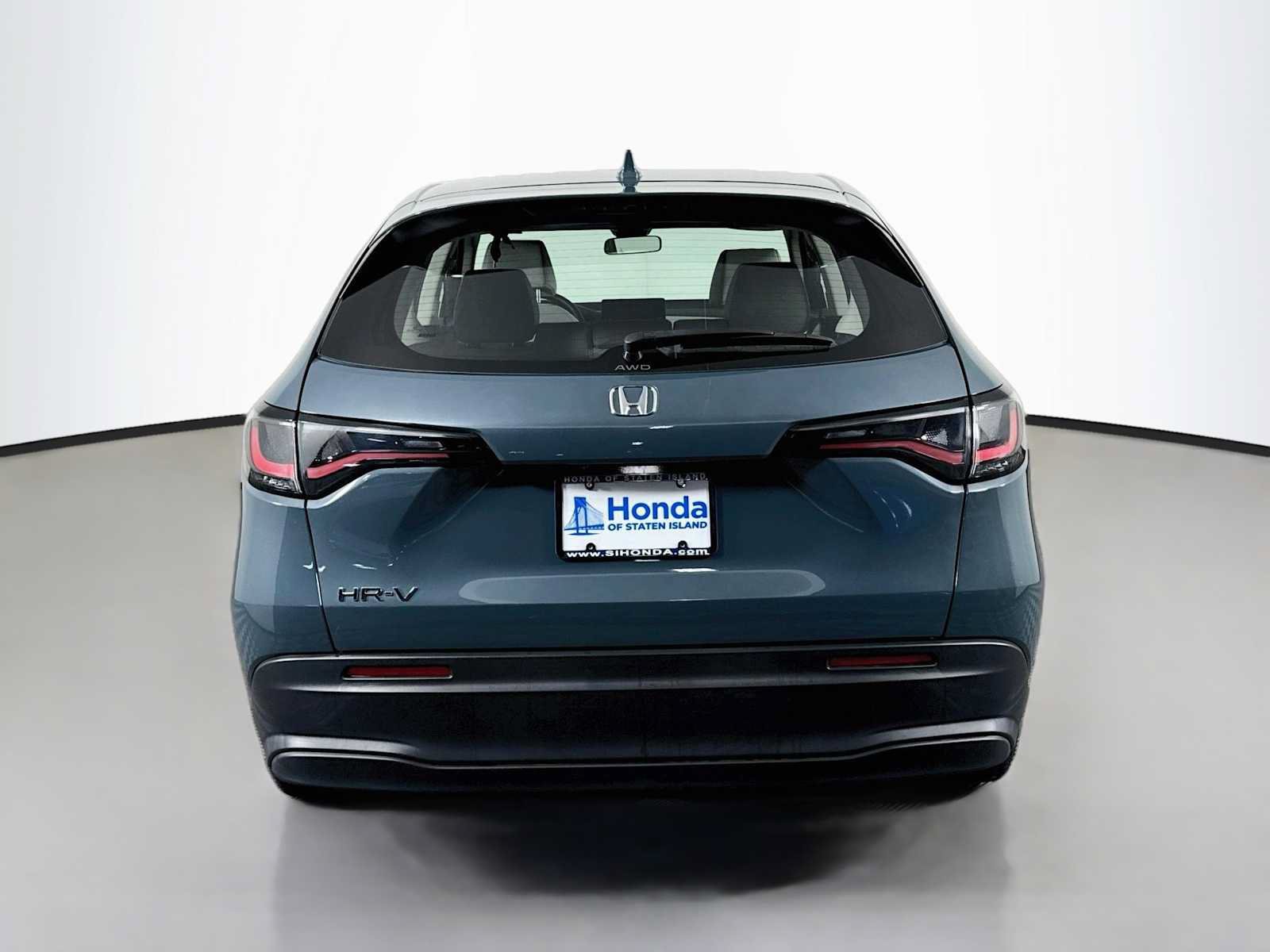 Used 2024 Honda HR-V LX image 6