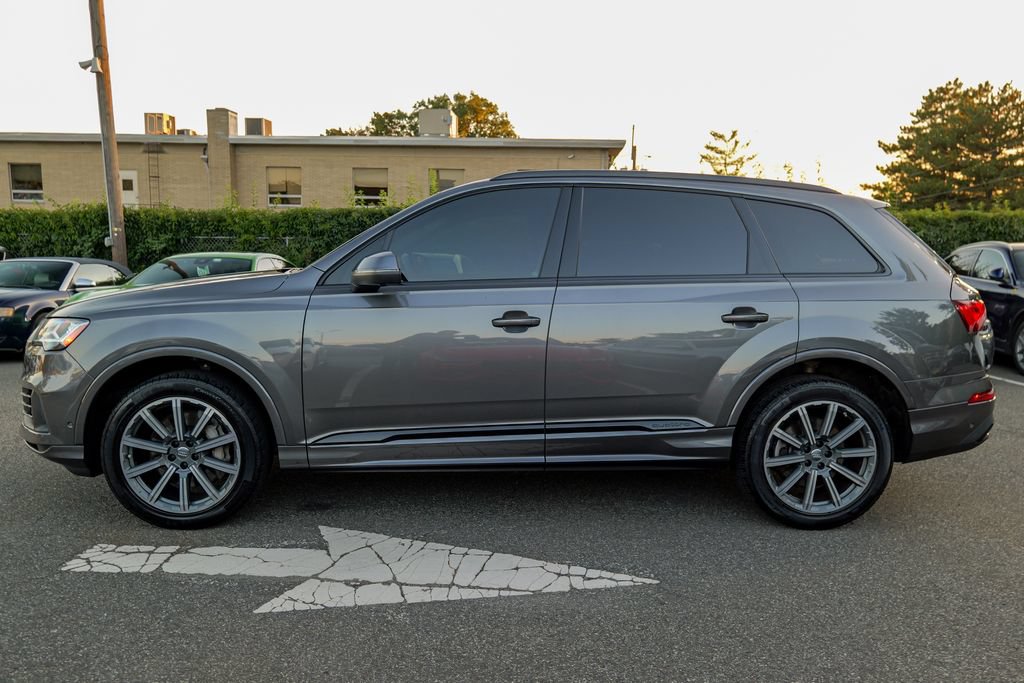 Used 2021 Audi Q7 3.0T Premium Plus w/ Executive Package AWD/4WD image 4