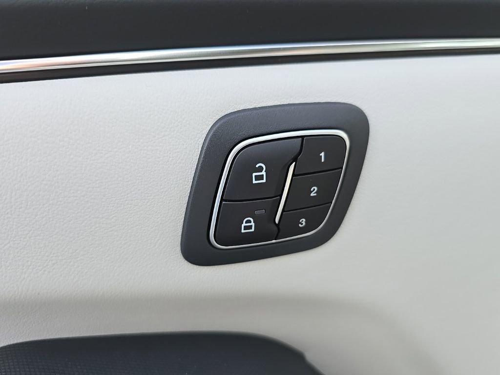 New 2026 Ford Mustang Mach-E Premium image 9