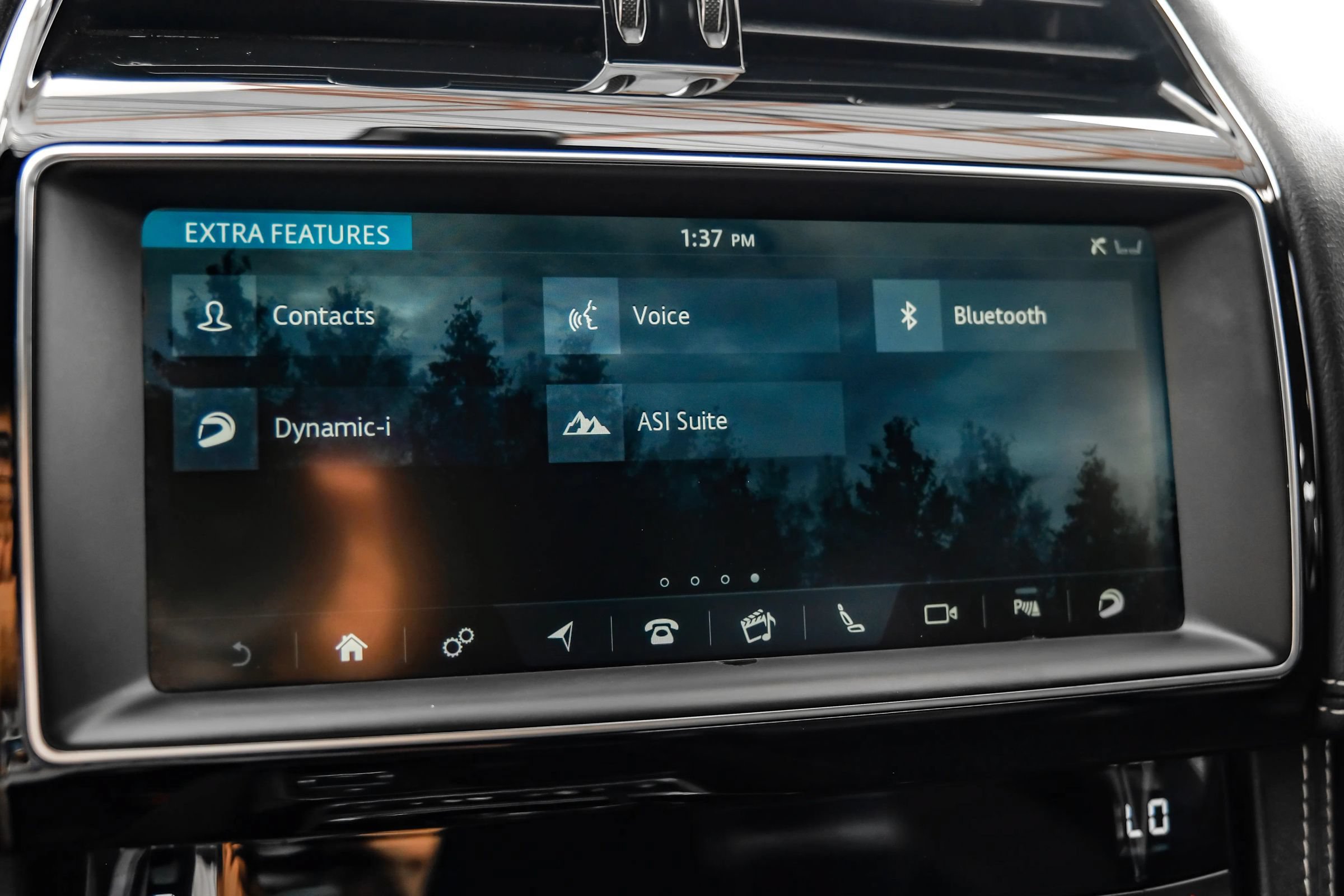Used 2020 Jaguar F-PACE S AWD/4WD image 29