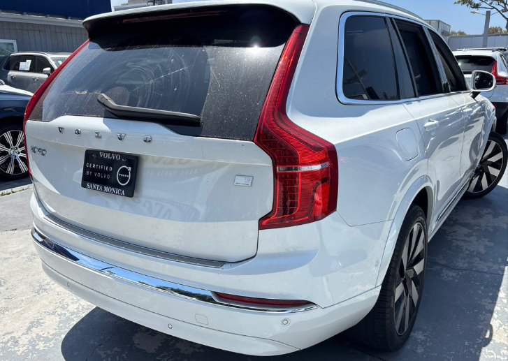 Used 2023 Volvo XC90 T8 Ultimate w/ Protection Package Premier AWD/4WD image 5