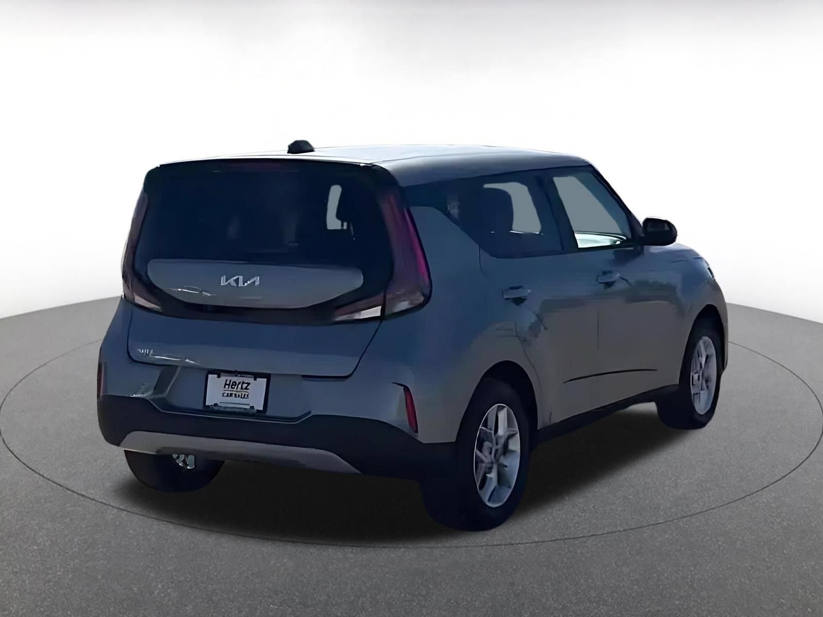 Used 2025 Kia Soul LX w/ LX Technology Package FWD image 15