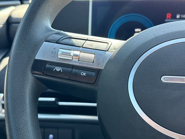 Certified 2025 Hyundai Santa Cruz SE image 28