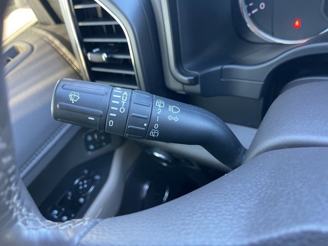 Used 2020 Ford Expedition Limited w/ Equipment Group 302A image 23