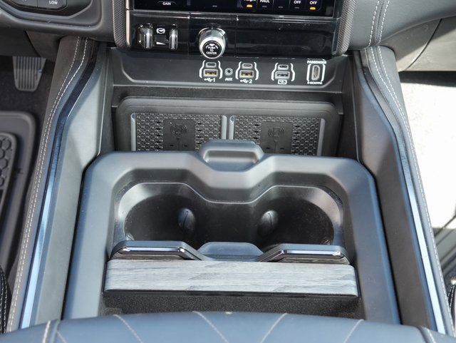 Used 2025 RAM 2500 Limited image 21