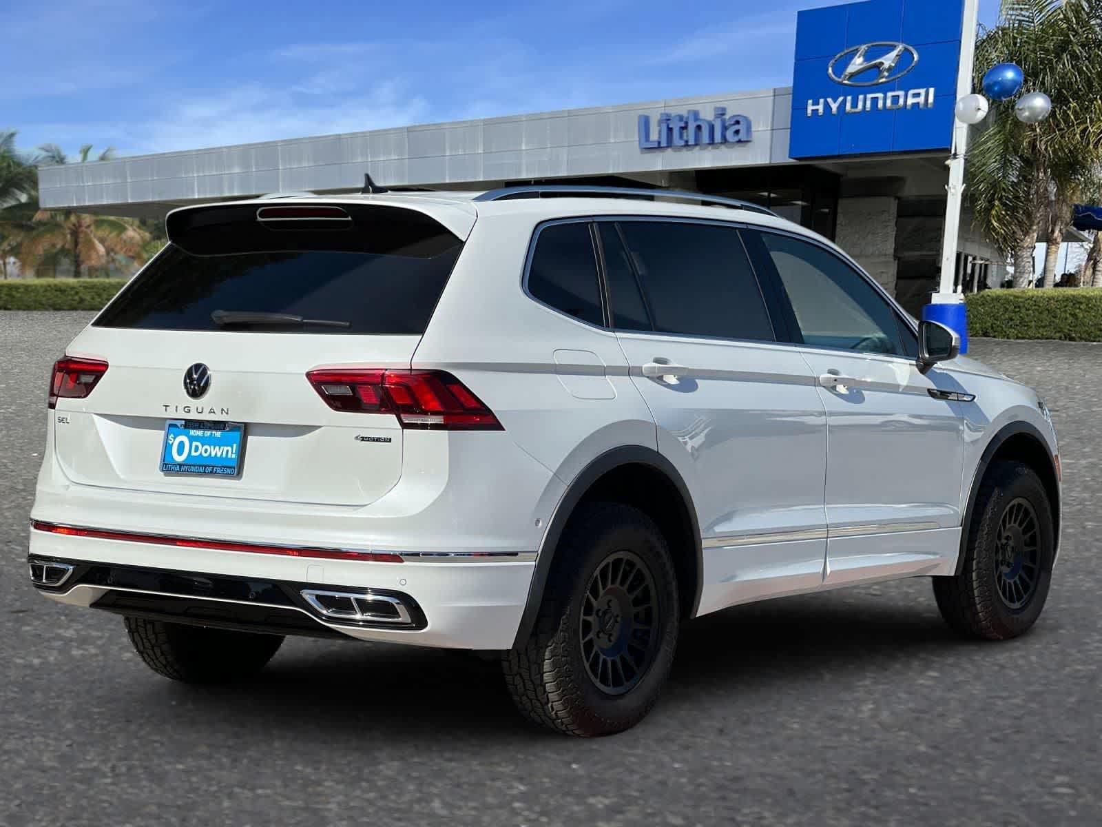 Used 2024 Volkswagen Tiguan SEL R-Line AWD/4WD video 3