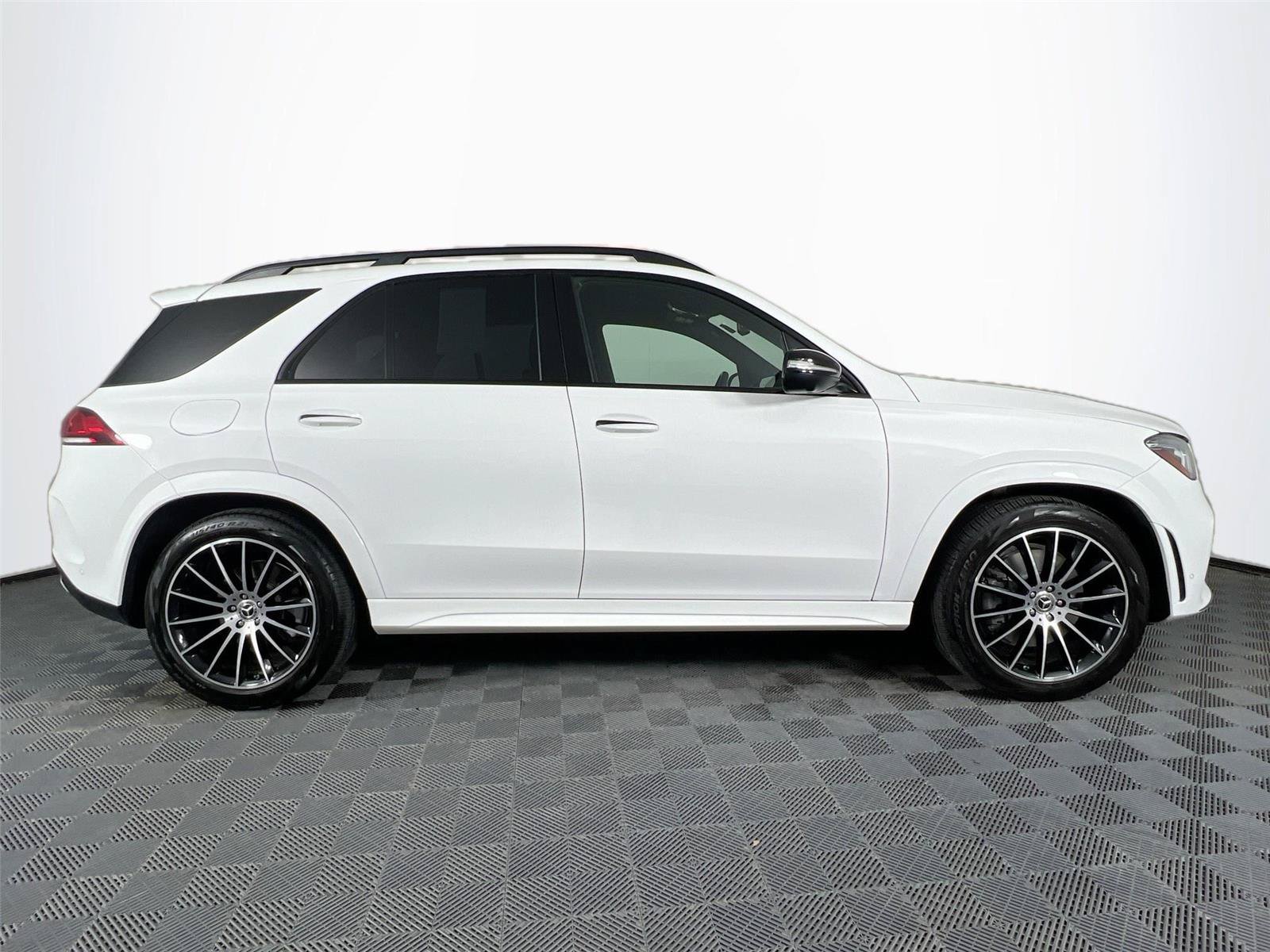 Certified 2023 Mercedes-Benz GLE 450 4MATIC image 7