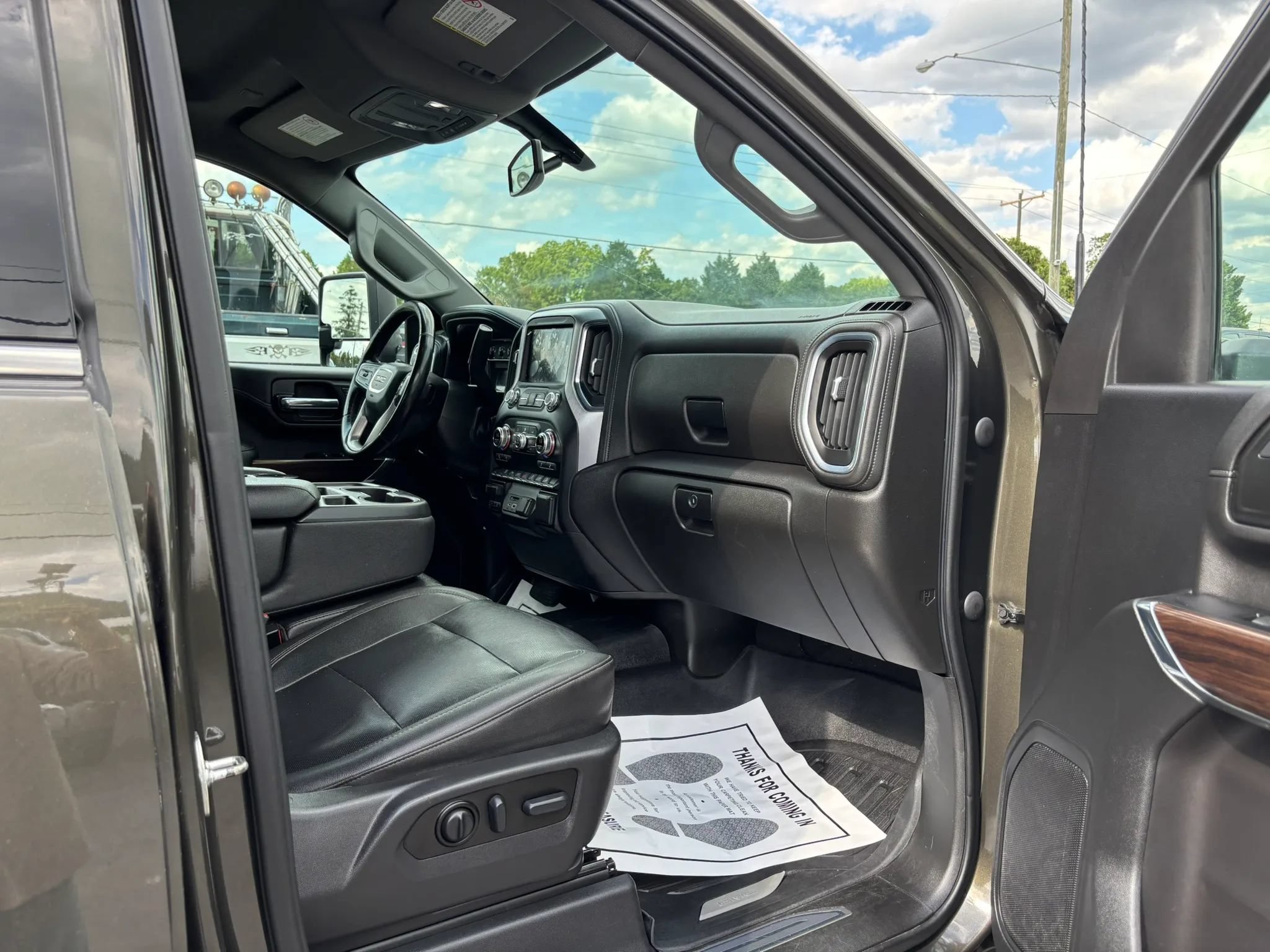 Used 2022 GMC Sierra 2500 SLT AWD/4WD image 35