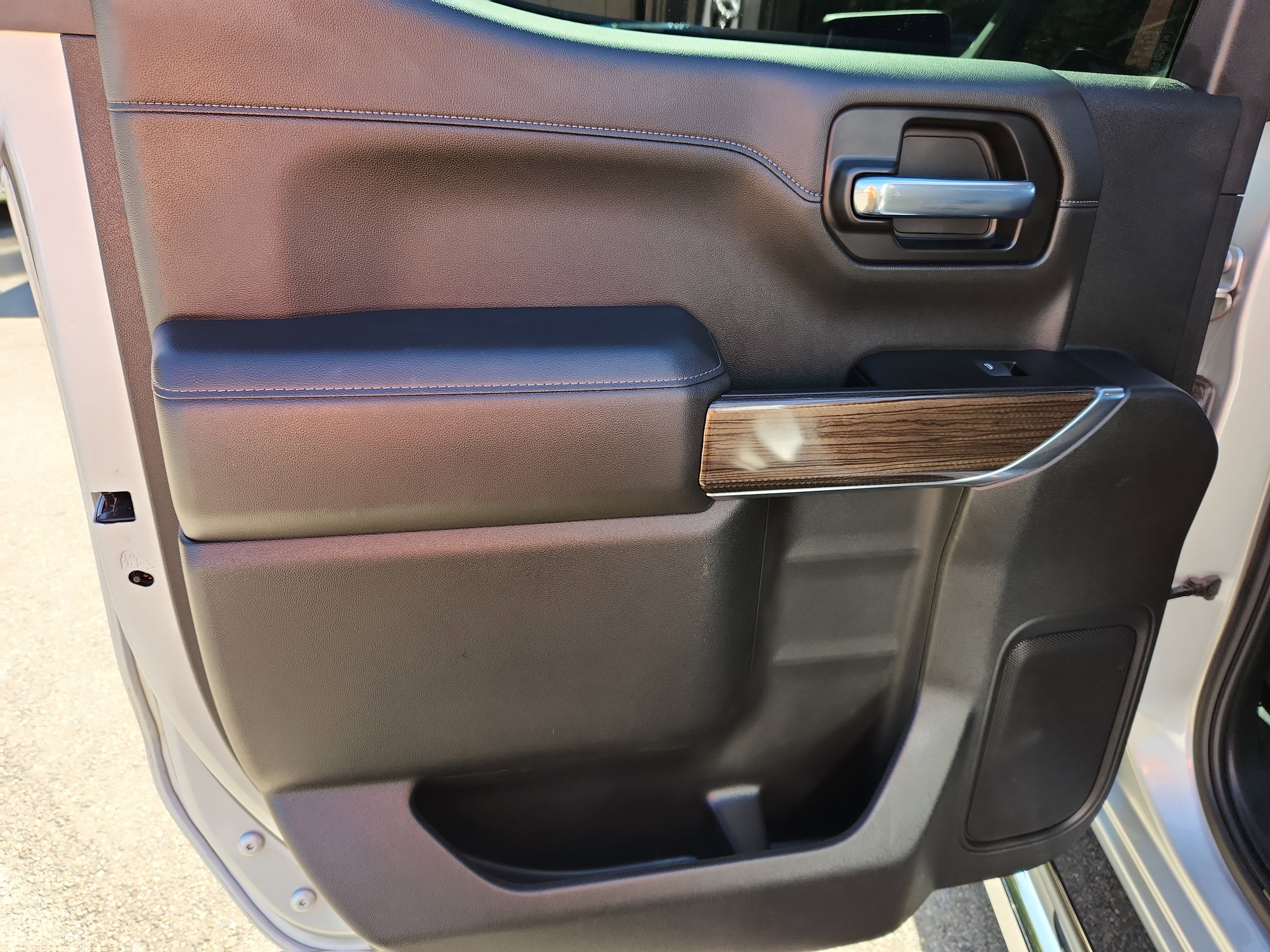 Used 2022 Chevrolet Silverado 1500 RST image 38