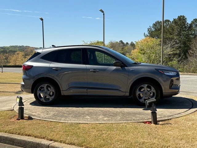 Used 2024 Ford Escape ST-Line AWD/4WD image 8