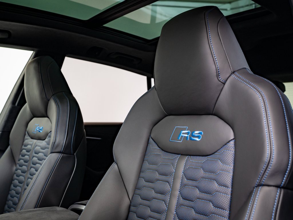 New 2026 Audi RS Q8 performance image 22