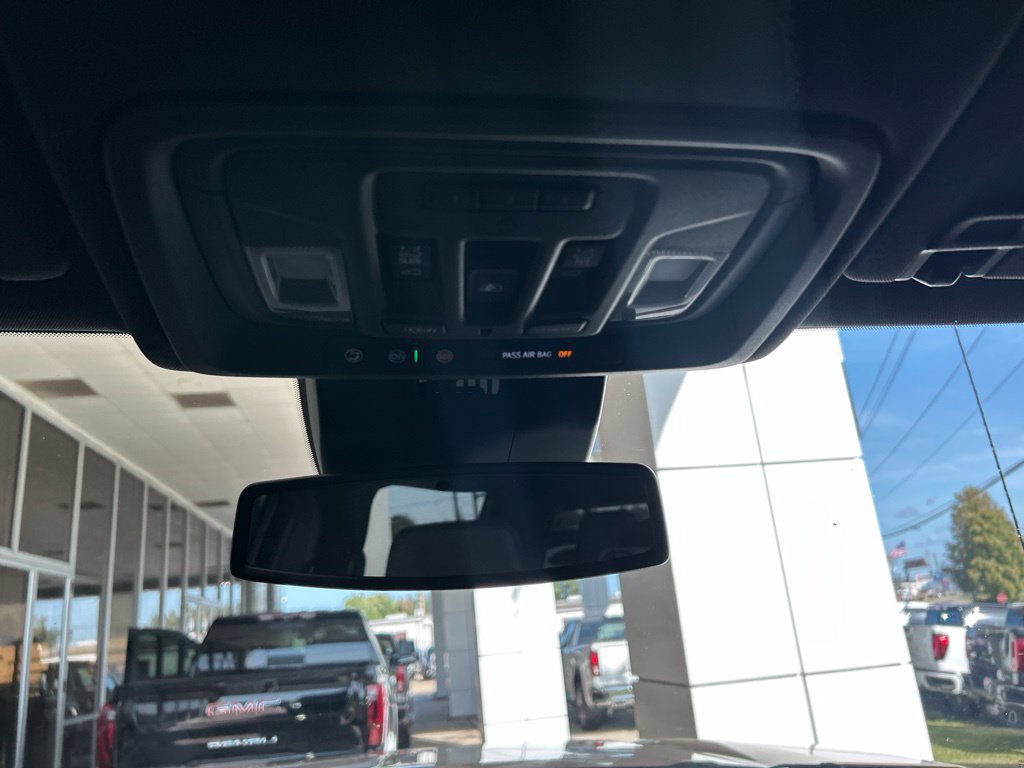 Used 2023 GMC Sierra 1500 AT4 w/ AT4 Preferred Package AWD/4WD image 22