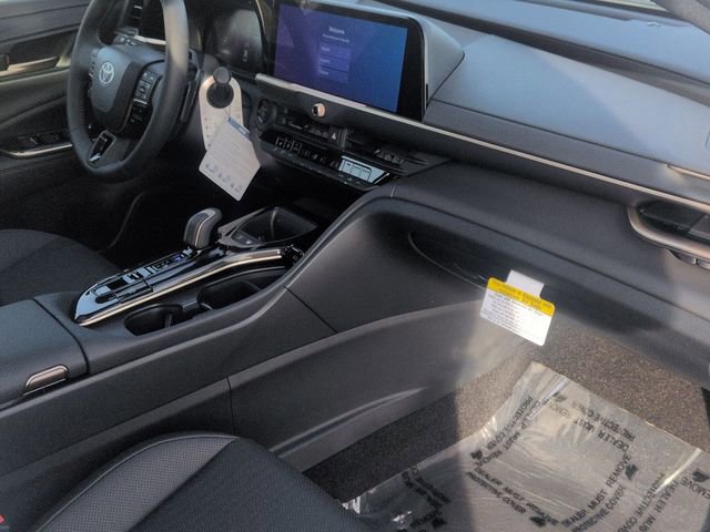 New 2026 Toyota Crown Platinum image 26