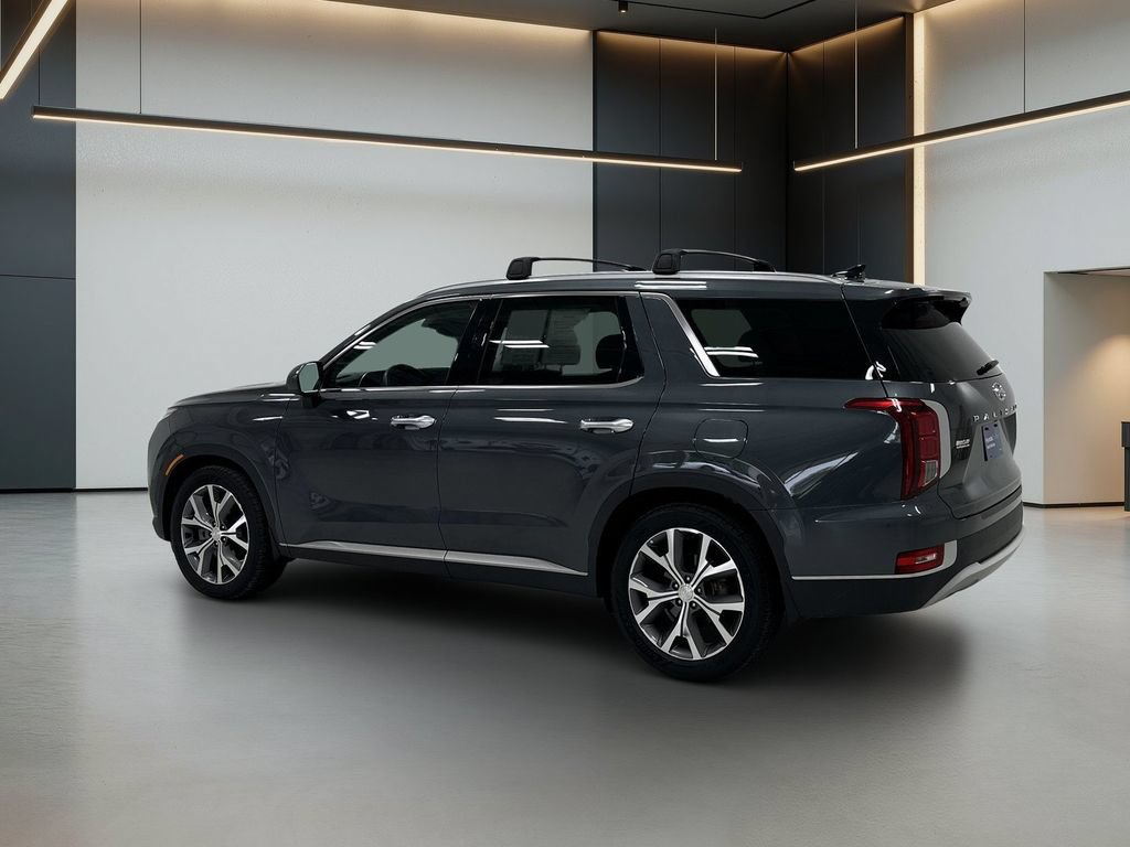 Used 2022 Hyundai Palisade SEL w/ Premium Package FWD image 3