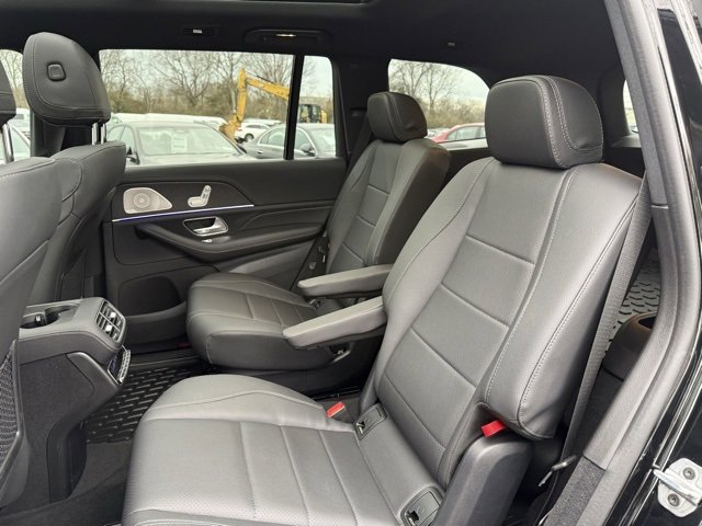 Certified 2024 Mercedes-Benz GLS 450 4MATIC image 18