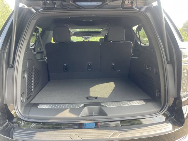 New 2026 Chevrolet Suburban High Country AWD/4WD image 27