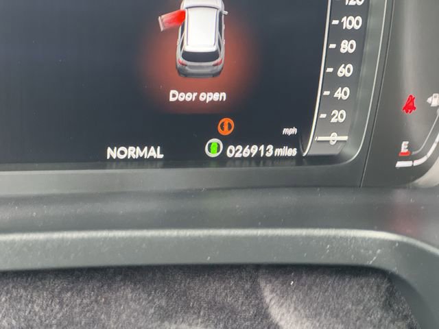 Used 2023 Honda Pilot Elite image 13